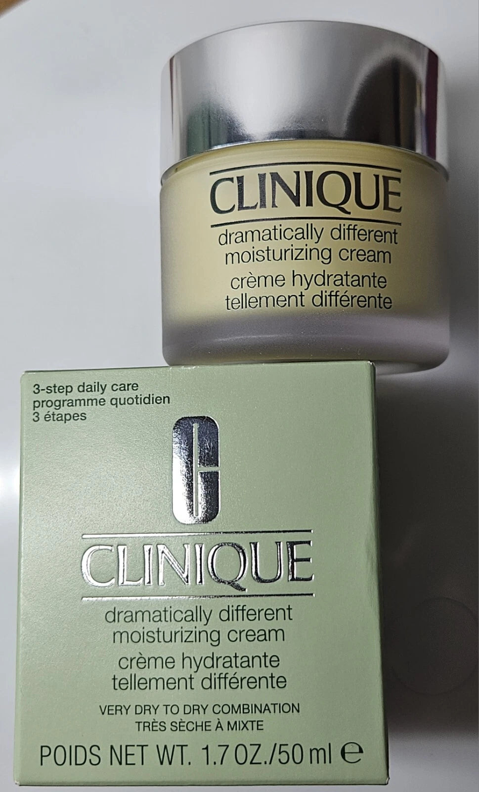 Clinique Dramatically Different Moisturising Cream 1.7oz / 50ml